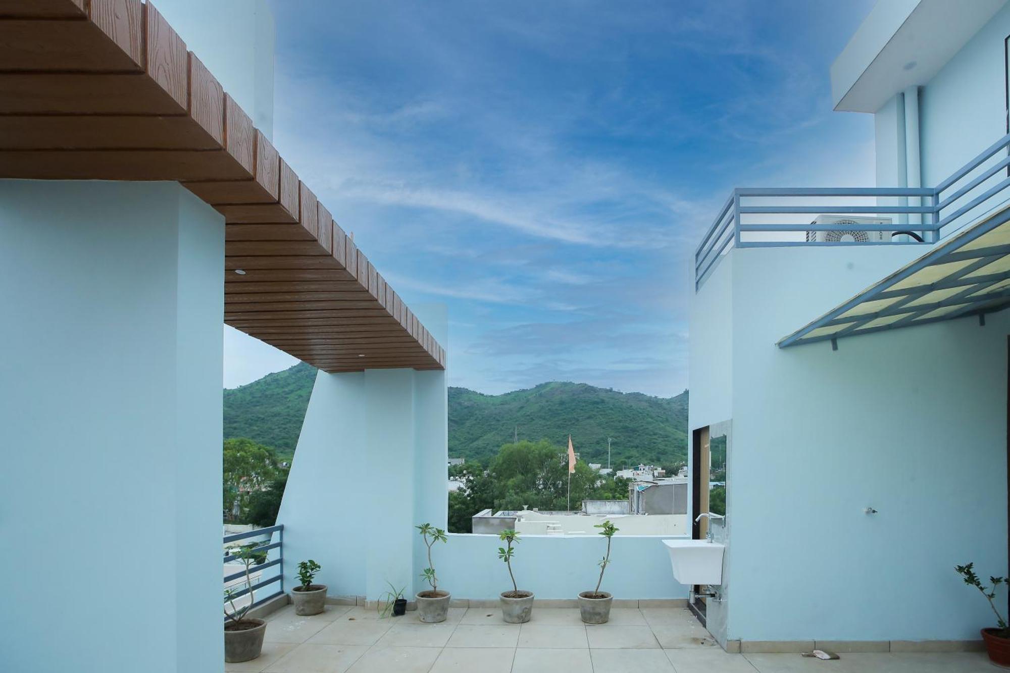 Апарт готель Chitrakoot Residency Удайпур Екстер'єр фото